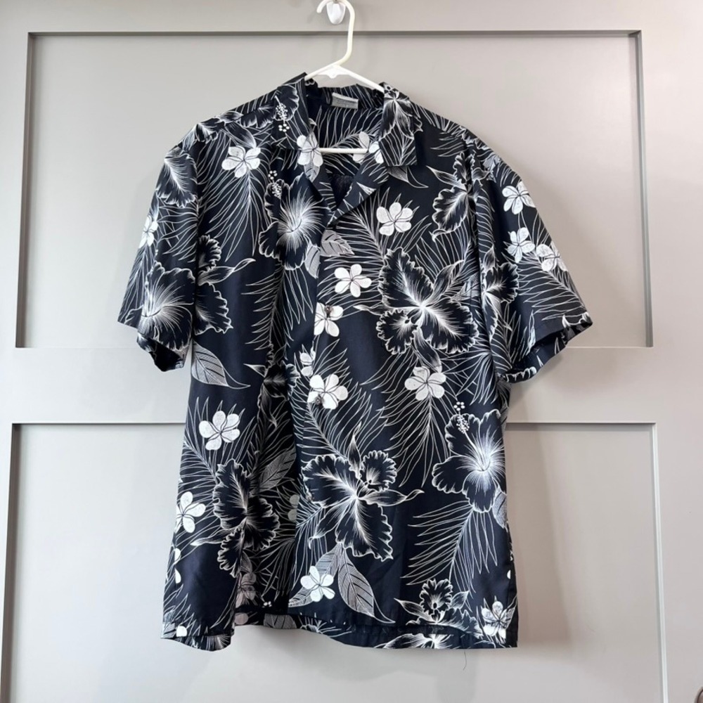 Royal Creations Hawaiian Shirt Men XL Black White Hibiscus Floral Aloha Tropical